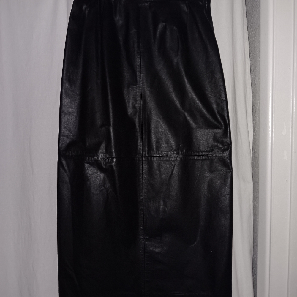 Vintage Neiman Marcus leather midi skirt